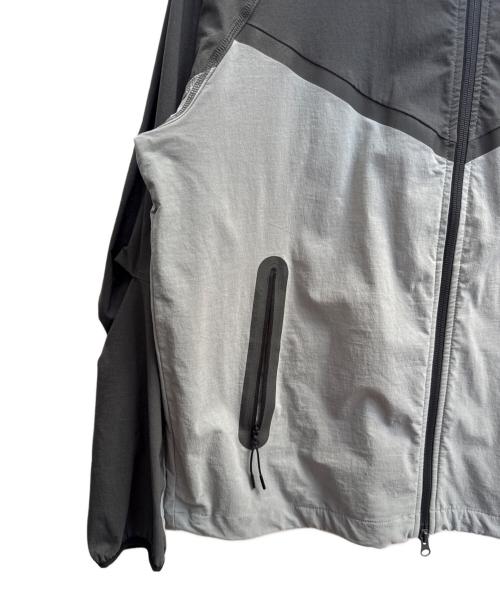 NIKE（ナイキ）NIKE (ナイキ) ウィンドランナーメンズ ウーブン フルジップ ジャケット グレー サイズ:Ｌの古着・服飾アイテム