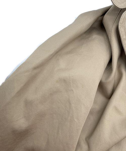 BURBERRY（バーバリー）BURBERRY (バーバリー) スイングトップ ベージュ サイズ:不明の古着・服飾アイテム