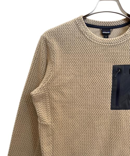 Patagonia（パタゴニア）Patagonia (パタゴニア) R1エア クルーネック ベージュ サイズ:Мの古着・服飾アイテム