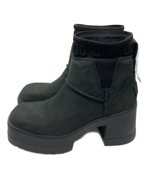 UGG（アグ）UGG (アグ) Moxy Chelsea ブラック サイズ:SIZE 24.5cmの古着・服飾アイテム