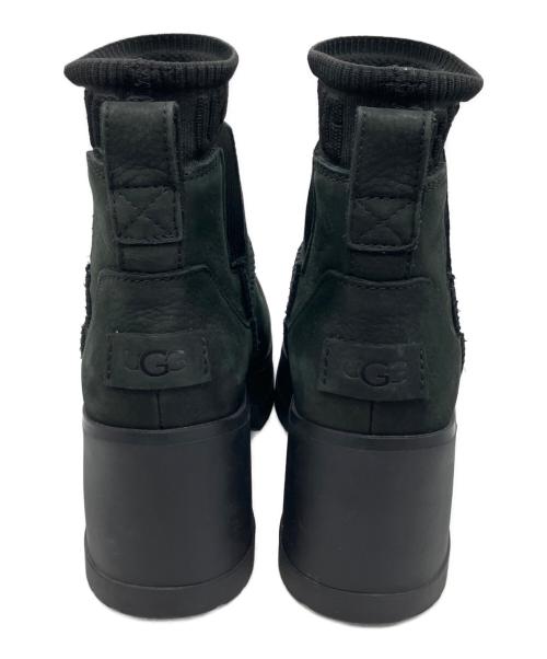 UGG（アグ）UGG (アグ) Moxy Chelsea ブラック サイズ:SIZE 24.5cmの古着・服飾アイテム