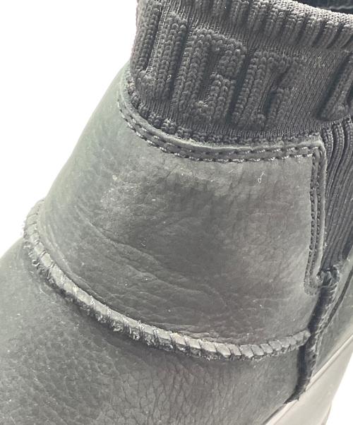 UGG（アグ）UGG (アグ) Moxy Chelsea ブラック サイズ:SIZE 24.5cmの古着・服飾アイテム