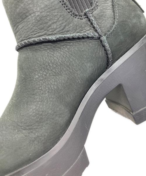 UGG（アグ）UGG (アグ) Moxy Chelsea ブラック サイズ:SIZE 24.5cmの古着・服飾アイテム