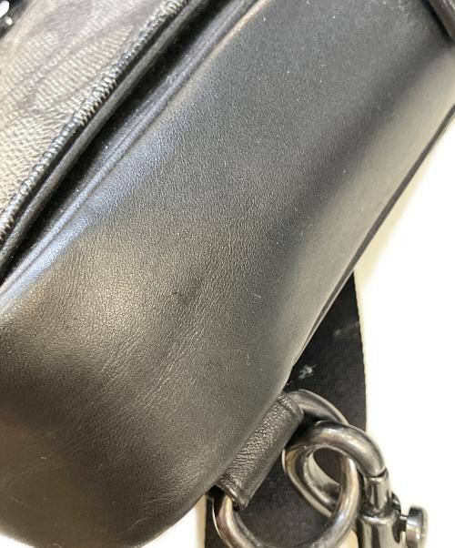 COACH（コーチ）COACH (コーチ) トラックパック シグネチャー ブラックの古着・服飾アイテム