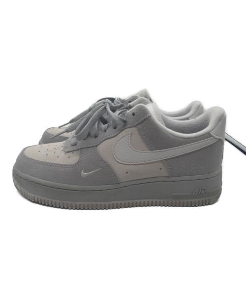 NIKE（ナイキ）NIKE (ナイキ) Air Force 1 '07 ローカットスニーカー ライトグレー サイズ:24.5cmの古着・服飾アイテム