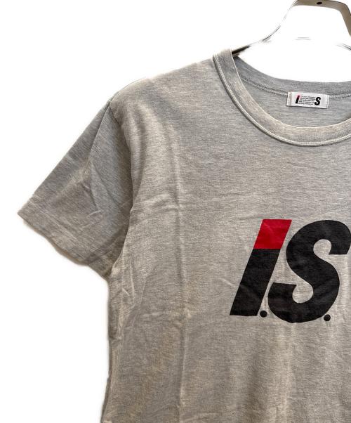 IS ISSEY MIYAKE（アイエスイッセイミヤケ）IS ISSEY MIYAKE (アイエスイッセイミヤケ) 半袖カットソー ライトグレー サイズ:Мの古着・服飾アイテム