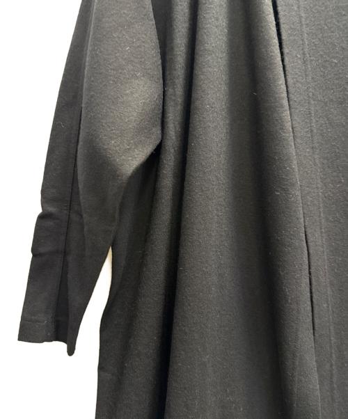 inn.（イン）inn. (イン) inn ISSEY MIYAKE　チャイナボタンカーディガン ブラック サイズ:Мの古着・服飾アイテム