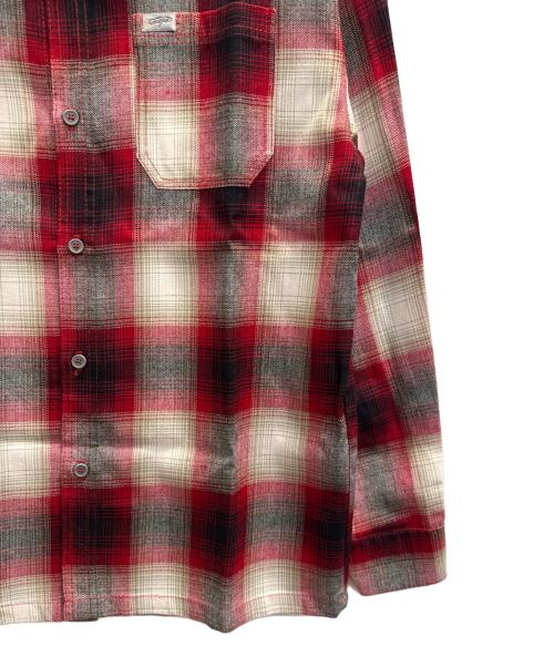 CalTop（キャルトップ）CalTop (キャルトップ) 長袖シャツ レッド×ホワイト サイズ:Ｓの古着・服飾アイテム
