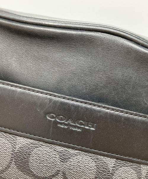 COACH（コーチ）COACH (コーチ) シグネチャーショルダーバッグ ブラックの古着・服飾アイテム