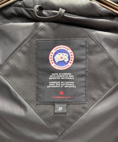 CANADA GOOSE（カナダグース）CANADA GOOSE (カナダグース) Mackenzie Parka Heritage ブラック サイズ:Ｓの古着・服飾アイテム