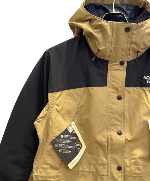 THE NORTH FACE（ザ ノース フェイス）THE NORTH FACE (ザ ノース フェイス) マウンテンライトジャケット ブラック×クラシックカーキ サイズ:Ｌ 未使用品の古着・服飾アイテム