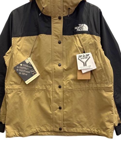 THE NORTH FACE（ザ ノース フェイス）THE NORTH FACE (ザ ノース フェイス) マウンテンライトジャケット ブラック×クラシックカーキ サイズ:Ｌ 未使用品の古着・服飾アイテム