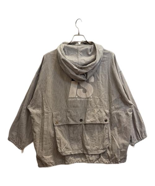 I.S. ISSEY MIYAKE SPORT（イッセイミヤケ ロードゥイッセイプールオム スポーツ）I.S. ISSEY MIYAKE SPORT (イッセイミヤケ ロードゥイッセイプールオム スポーツ) ヒッコリーストライプパーカー ブラック×ホワイト サイズ:SIZE 9の古着・服飾アイテム