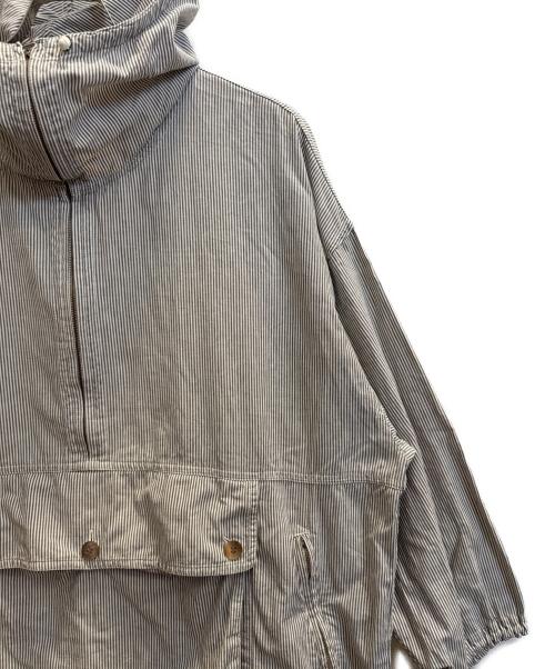 I.S. ISSEY MIYAKE SPORT（イッセイミヤケ ロードゥイッセイプールオム スポーツ）I.S. ISSEY MIYAKE SPORT (イッセイミヤケ ロードゥイッセイプールオム スポーツ) ヒッコリーストライプパーカー ブラック×ホワイト サイズ:SIZE 9の古着・服飾アイテム