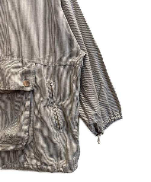 I.S. ISSEY MIYAKE SPORT（イッセイミヤケ ロードゥイッセイプールオム スポーツ）I.S. ISSEY MIYAKE SPORT (イッセイミヤケ ロードゥイッセイプールオム スポーツ) ヒッコリーストライプパーカー ブラック×ホワイト サイズ:SIZE 9の古着・服飾アイテム