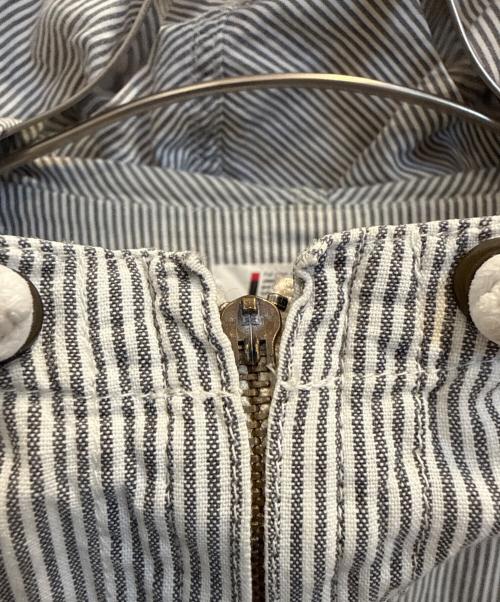I.S. ISSEY MIYAKE SPORT（イッセイミヤケ ロードゥイッセイプールオム スポーツ）I.S. ISSEY MIYAKE SPORT (イッセイミヤケ ロードゥイッセイプールオム スポーツ) ヒッコリーストライプパーカー ブラック×ホワイト サイズ:SIZE 9の古着・服飾アイテム