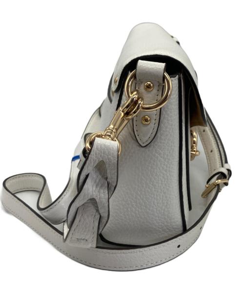 COACH（コーチ）COACH (コーチ) ぺブルレザー コーティングキャンバス シグネチャー  ホワイトの古着・服飾アイテム