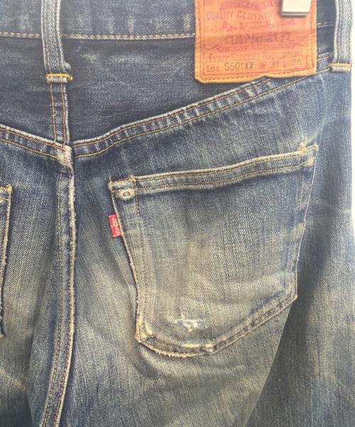 LEVI'S（リーバイス）LEVI'S (リーバイス) デニムパンツ インディゴ サイズ: W31×L36の古着・服飾アイテム