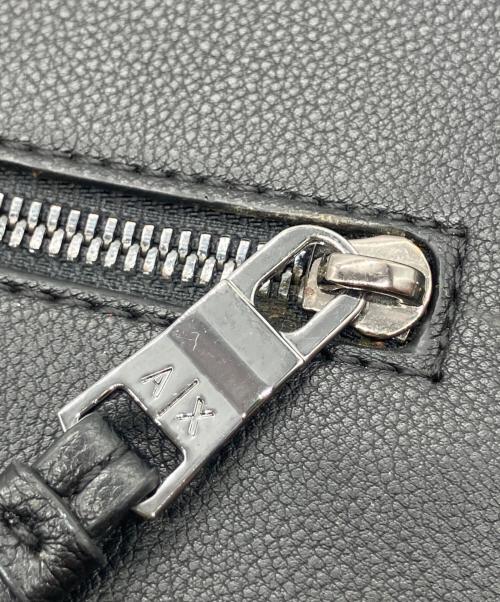 ARMANI EXCHANGE（アルマーニ エクスチェンジ）ARMANI EXCHANGE (アルマーニ エクスチェンジ) クラッチバッグ ブラックの古着・服飾アイテム