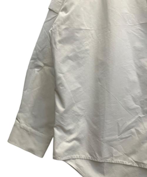 SOFTHYPHEN（ソフトハイフン）SOFTHYPHEN (ソフトハイフン) DOUBLE FRONT OVER SIZED SIGNATURE SHIRT ホワイト サイズ:02 未使用品の古着・服飾アイテム