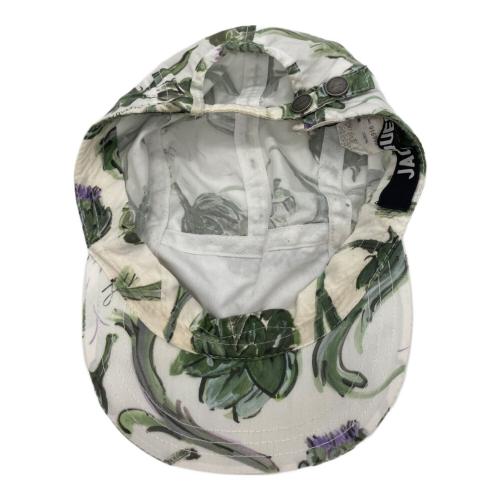 jacquemus（ジャックムス）jacquemus (ジャックムス) キャップ ホワイトの古着・服飾アイテム