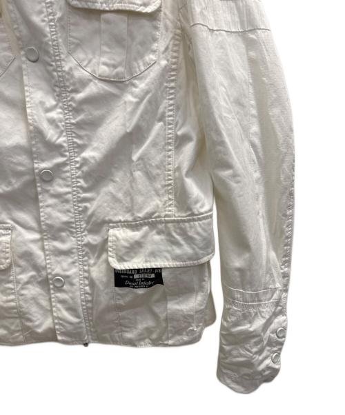 DIESEL（ディーゼル）DIESEL (ディーゼル) OVERBOARD SEAJET-978 ホワイト サイズ:Мの古着・服飾アイテム