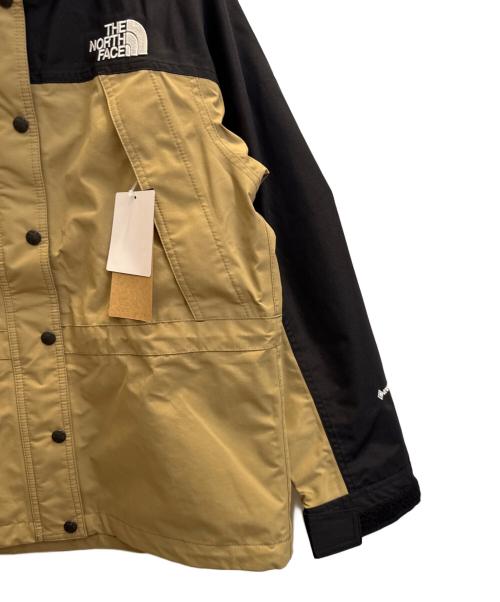 THE NORTH FACE（ザ ノース フェイス）THE NORTH FACE (ザ ノース フェイス) マウンテンライトジャケット カーキ×ブラック サイズ:М 未使用品の古着・服飾アイテム