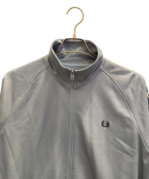 FRED PERRY（フレッドペリー）FRED PERRY (フレッドペリー) トラックジャケット スカイブルー サイズ:Ｌの古着・服飾アイテム