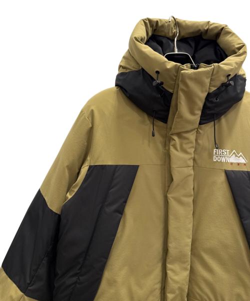 FIRST DOWN（ファーストダウン）FIRST DOWN (ファーストダウン) ダウンジャケット ブラック×カーキ サイズ:Мの古着・服飾アイテム
