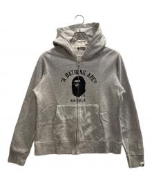 A BATHING APE（アベイシングエイプ）の古着「ジップパーカー」｜グレー