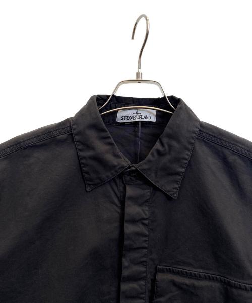 STONE ISLAND（ストーンアイランド）STONE ISLAND (ストーンアイランド) STRETCH ORGANIC COTTON TWILL SHORT SLEEVE SHIRT ブラック サイズ:Мの古着・服飾アイテム