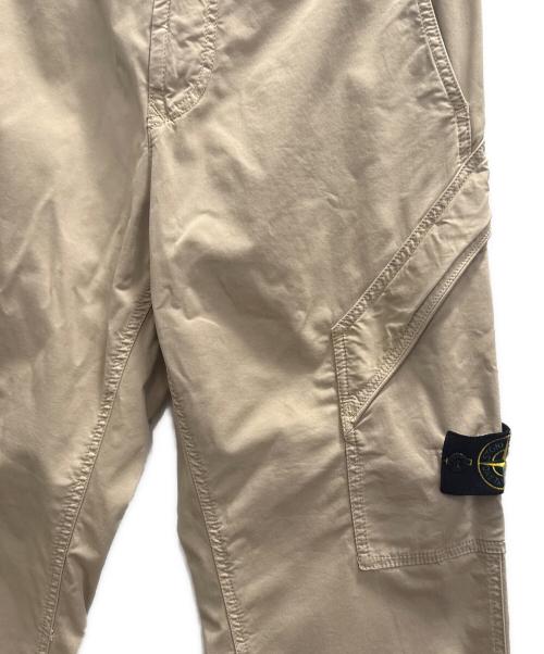 STONE ISLAND（ストーンアイランド）STONE ISLAND (ストーンアイランド) ストレートカーゴパンツ ベージュ サイズ: 73.5cm (W29)の古着・服飾アイテム