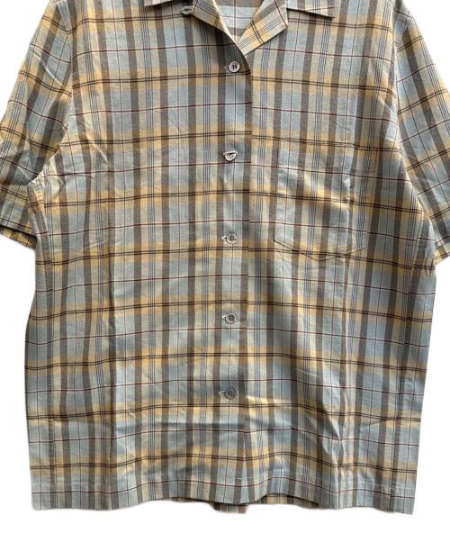 ISSEY MIYAKE（イッセイミヤケ）ISSEY MIYAKE (イッセイミヤケ) 半袖シャツ ブルー×ベージュ サイズ:Мの古着・服飾アイテム