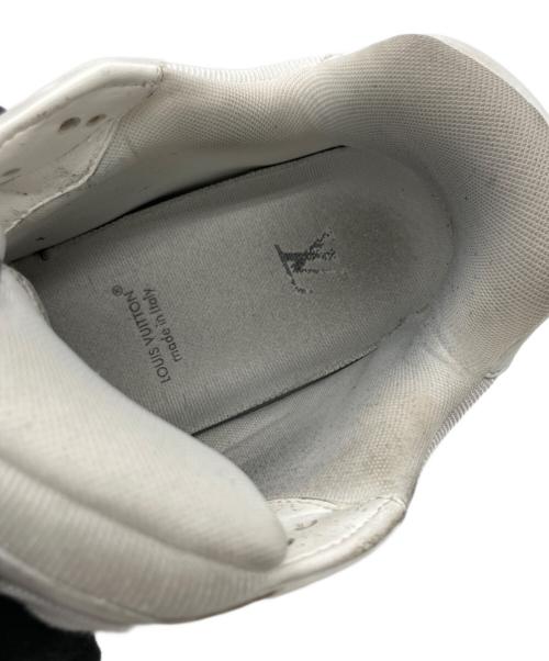 LOUIS VUITTON（ルイ ヴィトン）LOUIS VUITTON (ルイ ヴィトン) ランアウェイ マキシ スニーカー ホワイト サイズ:SIZE 7 1/2の古着・服飾アイテム