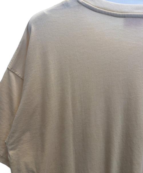 DIESEL（ディーゼル）DIESEL (ディーゼル) 半袖カットソー ベージュ サイズ:ＸＸＬの古着・服飾アイテム
