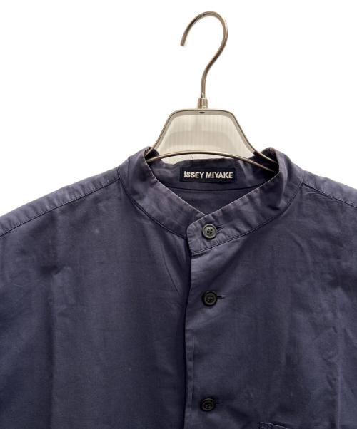 ISSEY MIYAKE（イッセイミヤケ）ISSEY MIYAKE (イッセイミヤケ) ノーカラーシャツ ネイビー サイズ:不明の古着・服飾アイテム