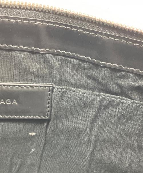 BALENCIAGA（バレンシアガ）BALENCIAGA (バレンシアガ) クラッチバッグ ベージュ×ブラックの古着・服飾アイテム