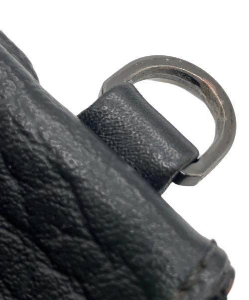 MCM（エムシーエム）MCM (エムシーエム) クラッチバッグ ブラックの古着・服飾アイテム