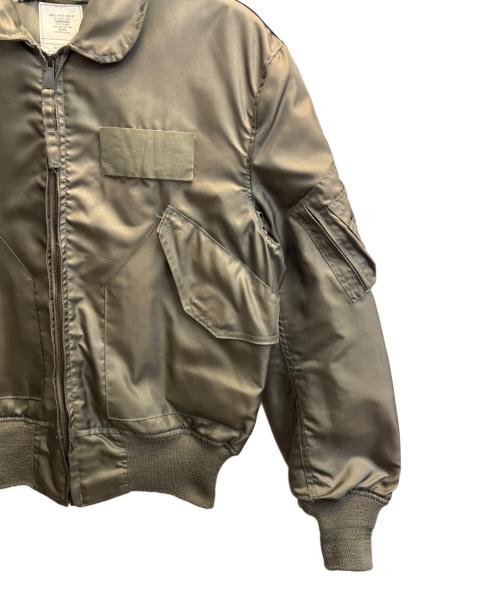 US ARMY（ユーエスアーミー）US ARMY (ユーエスアーミー) フライトジャケット カーキ サイズ:Мの古着・服飾アイテム