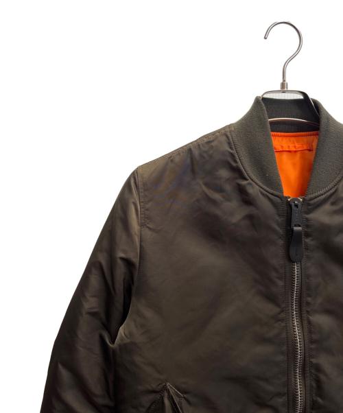 ALPHA INDUSTRIES（アルファインダストリーズ）ALPHA INDUSTRIES (アルファインダストリーズ) リバーシブルMA-1ジャケット カーキ×オレンジ サイズ:Мの古着・服飾アイテム