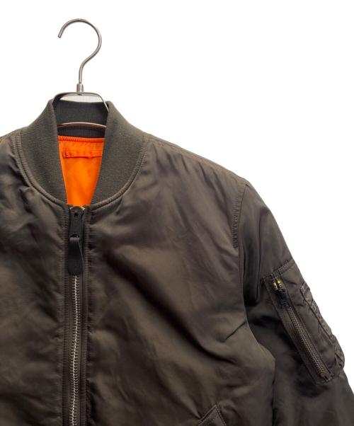 ALPHA INDUSTRIES（アルファインダストリーズ）ALPHA INDUSTRIES (アルファインダストリーズ) リバーシブルMA-1ジャケット カーキ×オレンジ サイズ:Мの古着・服飾アイテム