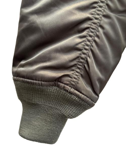 ALPHA INDUSTRIES（アルファインダストリーズ）ALPHA INDUSTRIES (アルファインダストリーズ) リバーシブルMA-1ジャケット カーキ×オレンジ サイズ:Мの古着・服飾アイテム