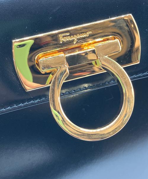 Salvatore Ferragamo（サルヴァトーレ フェラガモ）Salvatore Ferragamo (サルヴァトーレ フェラガモ) ガンチーニ2WAYバッグ ブラックの古着・服飾アイテム