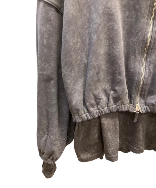 SYUMAN.（シュウマン）SYUMAN. (シュウマン) Layerd Sweat-shirts グレー サイズ:SIZE 2の古着・服飾アイテム