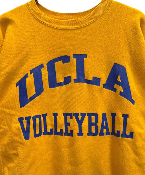Champion REVERSE WEAVE（チャンピオン リバース ウィーブ）Champion REVERSE WEAVE (チャンピオン リバース ウィーブ) 80s USA製 UCLA VOLLYBALL スウェット イエロー サイズ:XLの古着・服飾アイテム