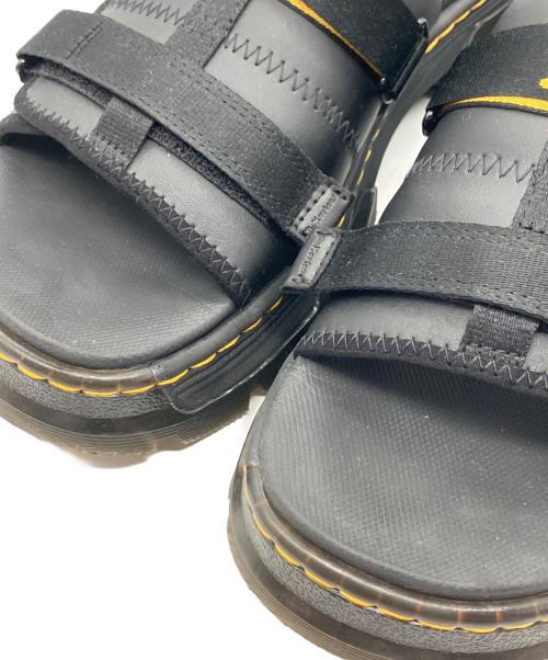 Dr.Martens（ドクターマーチン）Dr.Martens (ドクターマーチン) サンダル ブラック サイズ:	SIZE 27.5cmの古着・服飾アイテム