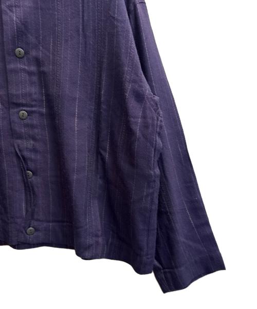 inn ISSEY MIYAKE（イッセイミヤケ）inn ISSEY MIYAKE (イッセイミヤケ) ノーカラーシャツ ネイビー サイズ:Мの古着・服飾アイテム
