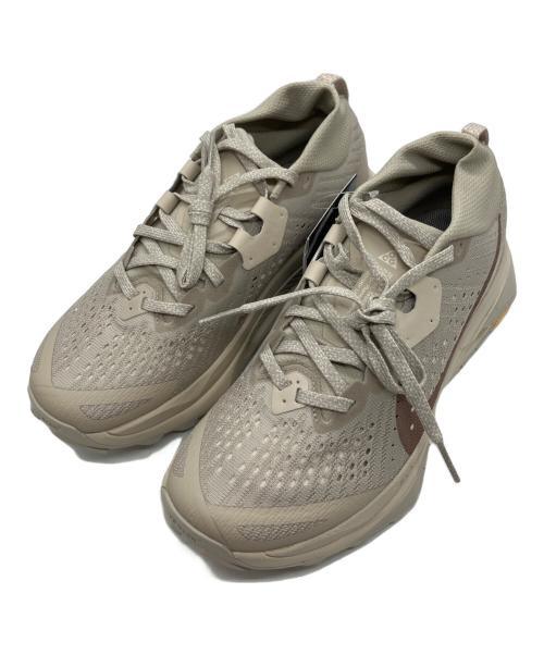 NIKE ACG（ナイキエーシージー）NIKE ACG (ナイキエーシージー) ACG ゼガマ トレイル ローカットスニーカー ベージュ サイズ:SIZE 24cm 未使用品の古着・服飾アイテム
