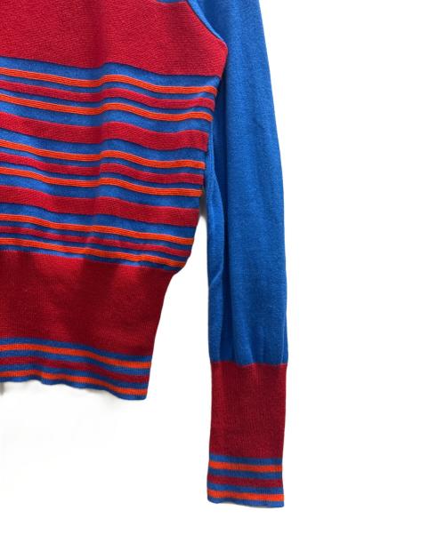 Vivienne Westwood（ヴィヴィアンウエストウッド）Vivienne Westwood (ヴィヴィアンウエストウッド) オーブ刺繍ニット ブルー×レッド サイズ:Мの古着・服飾アイテム