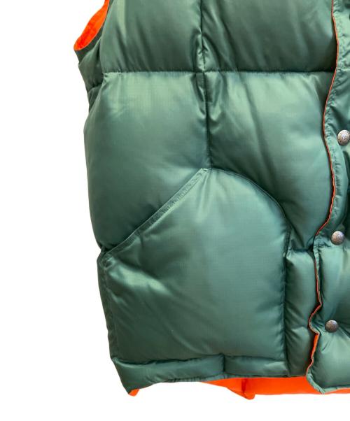SIERRA DESIGNS（シエラデザインズ）SIERRA DESIGNS (シエラデザインズ) BEAMS (ビームス) リバーシブルベスト オレンジ×グリーン サイズ:SIZE XLの古着・服飾アイテム